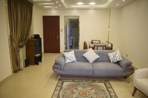 شقة في المنيل القاهرة علي النيل