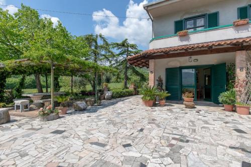 Зовнішній вигляд готелю, Fattoria Francesco in Caiazzo