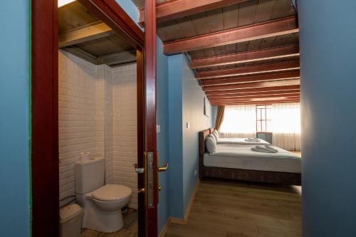 TaksimAntiqueOtel - image 2