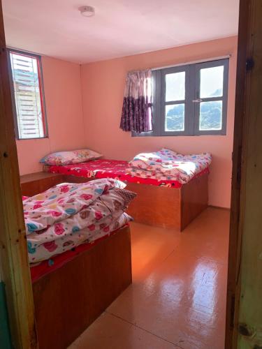 Sherpa Rest House Khunde in Everest Region (Nepal)