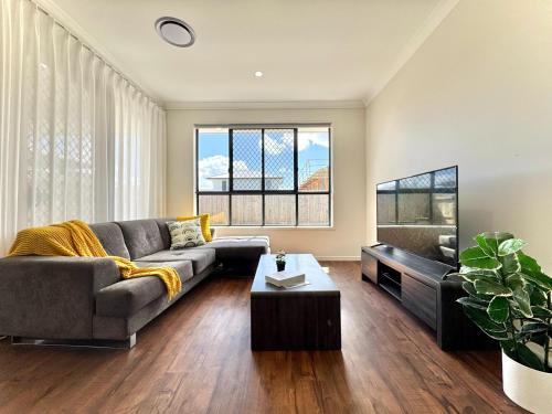 Charming 4bdr holiday home in Heathwood