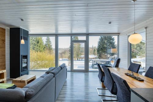 4 Personen mit Sauna F4H0