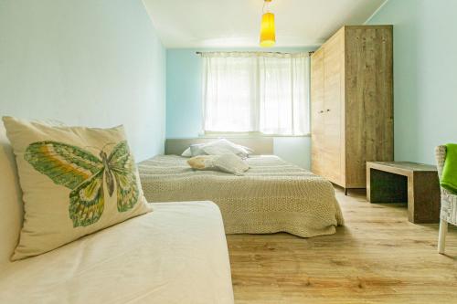 Domek pod Grabami in Ilha de Sobieszewo