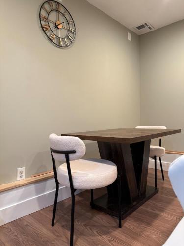 Private Guest House-Lake Ronkonkoma in Lake Ronkonkoma (NY)