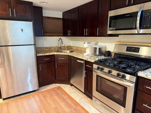 Private Guest House-Lake Ronkonkoma in Lake Ronkonkoma (NY)