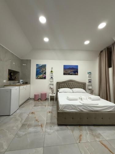 Valentino Suite 36, Neapel (Foto 11)