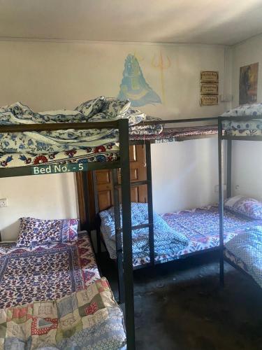 Rockway hostel – Manali, PA