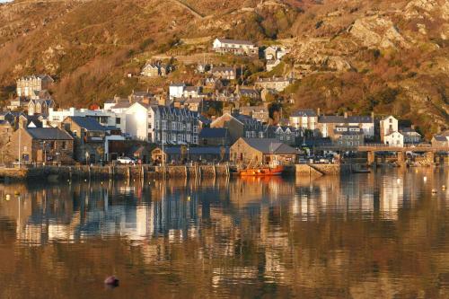 Bae Abermaw Hotel - image 2