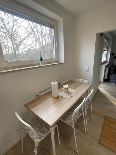 Gemütliche 2 Zimmer Wohnung nahe Köln am Hürth Park