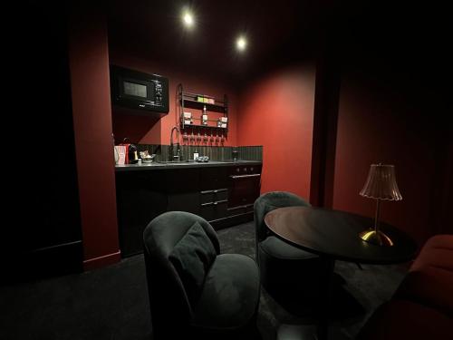 кухня, LE CINÉ-ROOM, T2, Netflix, Prime, Hyper-centre (LE CINE-ROOM, T2, Netflix, Prime, Hyper-centre) in Macon