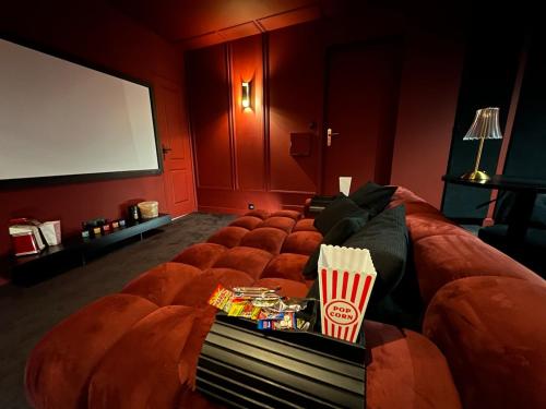 Зручності, LE CINÉ-ROOM, T2, Netflix, Prime, Hyper-centre (LE CINE-ROOM, T2, Netflix, Prime, Hyper-centre) in Macon