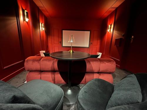 Зручності, LE CINÉ-ROOM, T2, Netflix, Prime, Hyper-centre (LE CINE-ROOM, T2, Netflix, Prime, Hyper-centre) in Macon