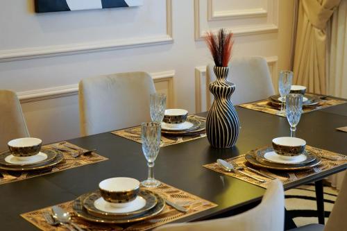 Charming 2 Bedroom Casavoyageur, Casablanca (foto 8)