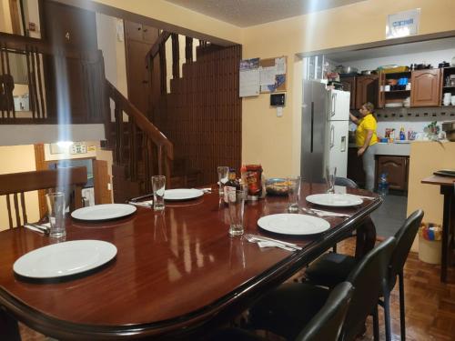 Casa Colon Quito Bed & Breakfast Hostel in เบลิซาริโอ เกเบโด