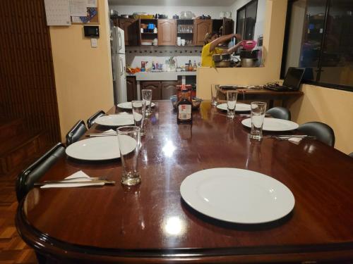 Casa Colon Quito Bed & Breakfast Hostel in เบลิซาริโอ เกเบโด