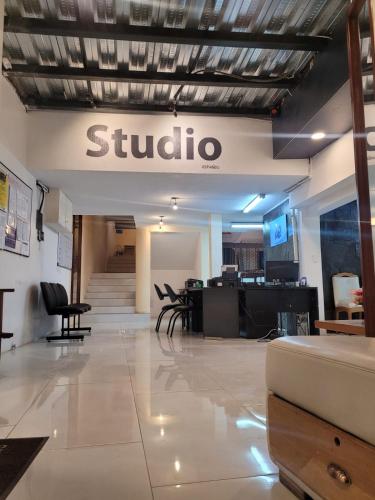 Casa Colon Quito Bed & Breakfast Hostel in เบลิซาริโอ เกเบโด