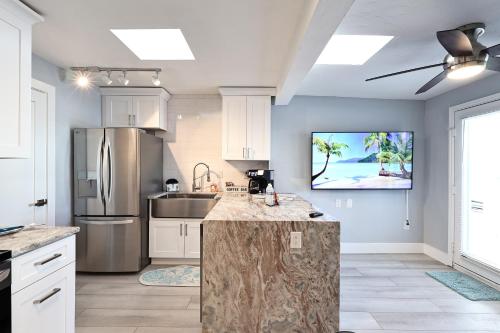 Luxury Two-Bedroom Apartment