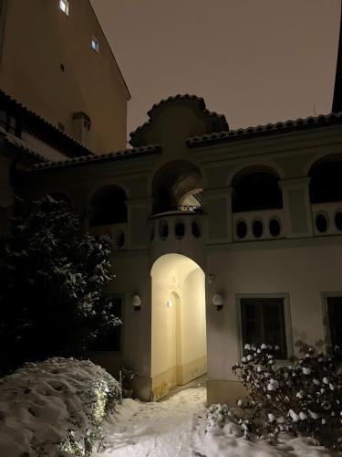 Prague Romantic Apartment near Charles Bridge, Prague (photo 5)