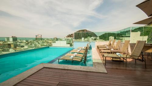 Swimming pool, Americas Copacabana Hotel in Rio De Janeiro