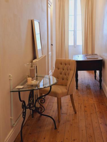 Domaine et Manoir du Picaud - Tap to explore photos