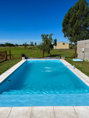 泳池, La Leontina in 比利亞埃利薩