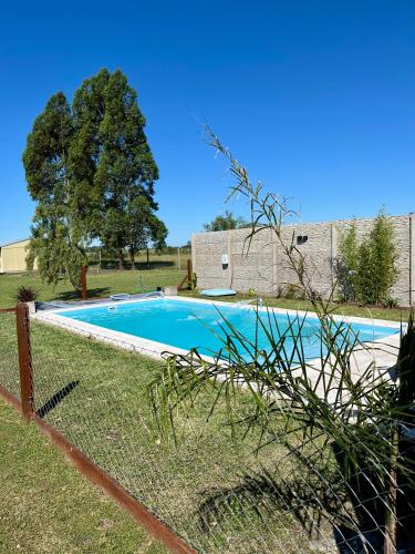 泳池, La Leontina in 比利亞埃利薩