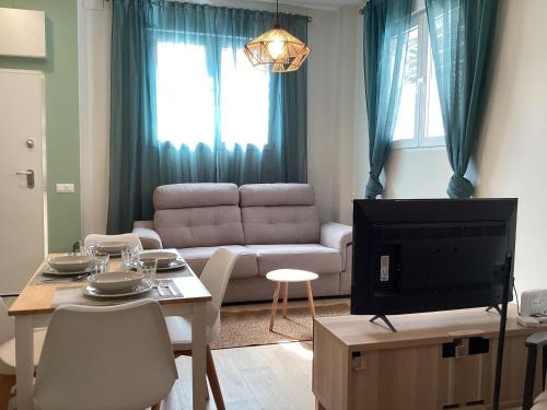 Delicias Beach in Carretera de Cadiz