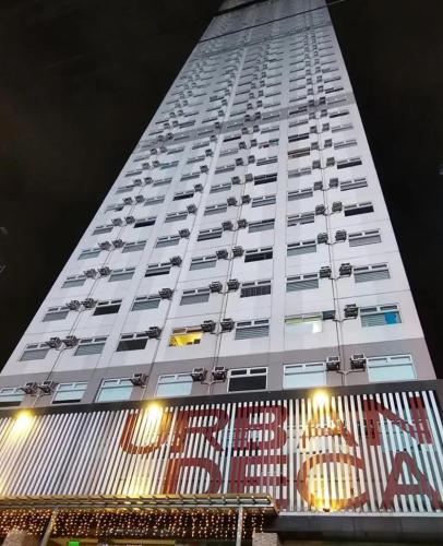 Jam Reid Condotel Mandaluyong, Manila