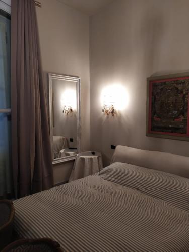 Camera Navigli con bagno privato, Mediolan (zdjęcie 4)
