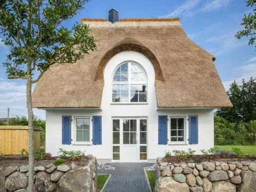 Luxushaus Boddenküste mit Sauna in Fuhlendorf, Deutschland