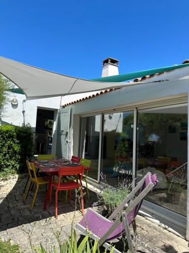 Dārzs, Villa Horizon Ré (Villa Horizon Re) in L'Houmeau (Poitou-Charentes)