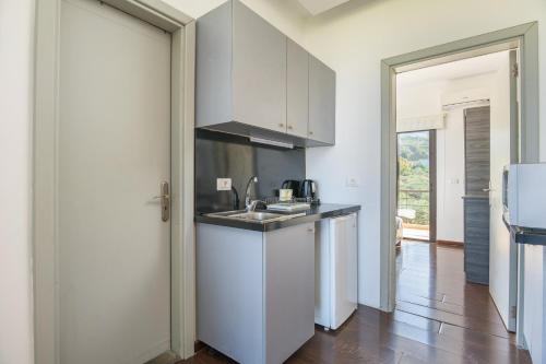 Backyard Seaview 1 BR with 24-7 Electricity in Monsef