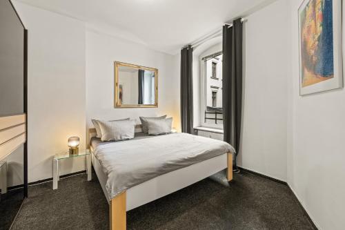 Stylisch Apartments Berlin Mitte, group & family friendly, from 2 - 8 Guests, Berlin (photo 3)