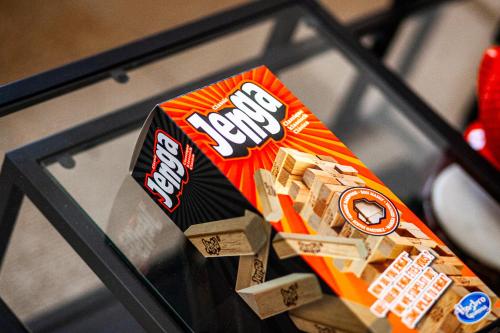 Rekreasjonsfasiliteter, Modern 2BED Apartment Great Location, Netflix & Disney, Sleeps 6 in Quinton