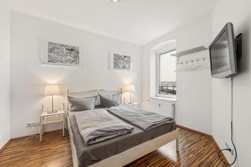 Stylisch Apartments Berlin Mitte, group & family friendly, from 2 - 8 Guests, Berlin (photo 7)