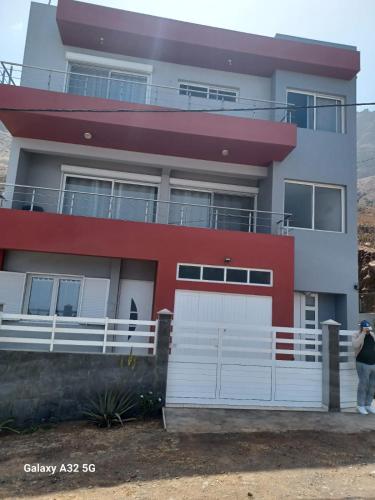 Unterkunft von außen, Casa Larinha in Ponta Do Sol