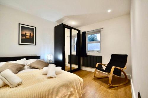 Stylish 2 Bedrooms Flat in Tower Bridge, Londyn