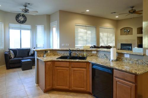 Simply Irresistible in Sonoran Foothills