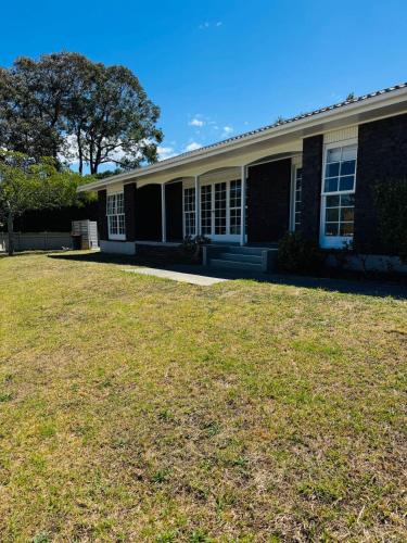 Seaside Luxury 4bedroom House, Auckland (photo 4)