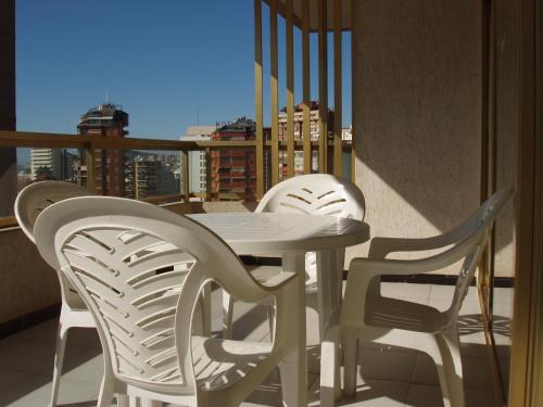 Apartamentos Maria Victoria - image 3