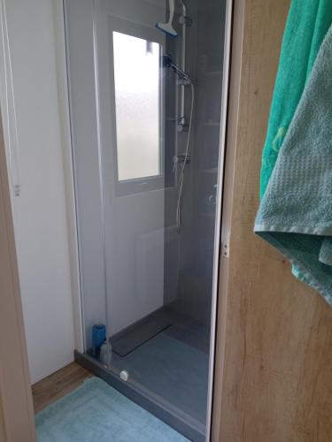 MH 558 SPACIOSA 2 chambres ET 1 salle de bain 45m2 2 terrasses avec vue sur foret dans camping 4étoiles MH 558 SPACIOSA 2 chambres ET 1 salle de bain 45m2 2 terrasses avec vue sur foret dans camping 4étoiles