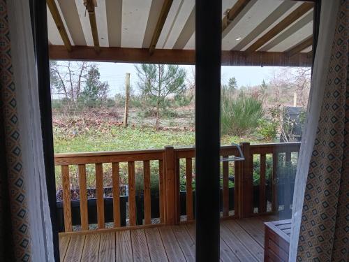 MH 558 SPACIOSA 2 chambres ET 1 salle de bain 45m2 2 terrasses avec vue sur foret dans camping 4étoiles MH 558 SPACIOSA 2 chambres ET 1 salle de bain 45m2 2 terrasses avec vue sur foret dans camping 4étoiles