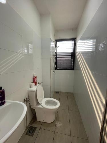 Dahlia Suites KLIA - image 9