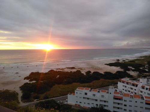 Casa duplex on Beautiful Praia Grande in Arraial do Cabo