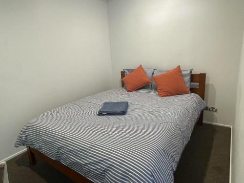 Auckland City Central 2bedroom big living room wifi public parking nearby, Auckland (photo 7)