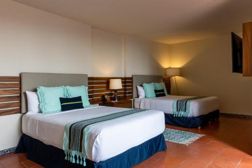 650915774 Casa Azulai Puebla Hotel Boutique