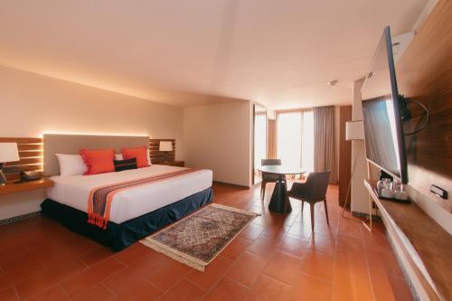 650915885 Casa Azulai Puebla Hotel Boutique