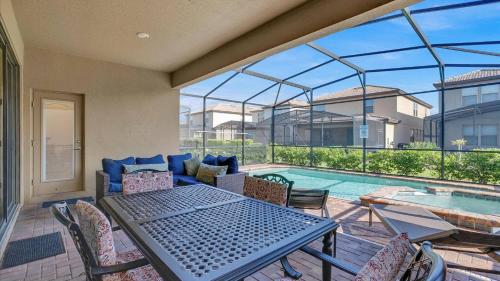 Apartment image 10