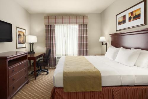 Country Inn & Suites by Radisson, Tifton, GA