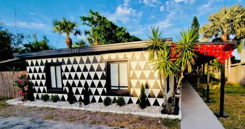 Beach Bungalows By The Sea 3 in Cocoa Beach, USA